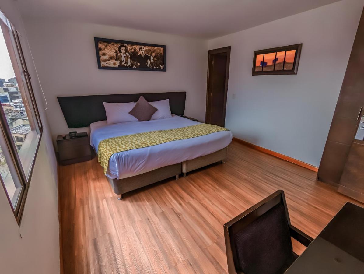 Hotel Charlotte Suite 26 Bogotá Esterno foto